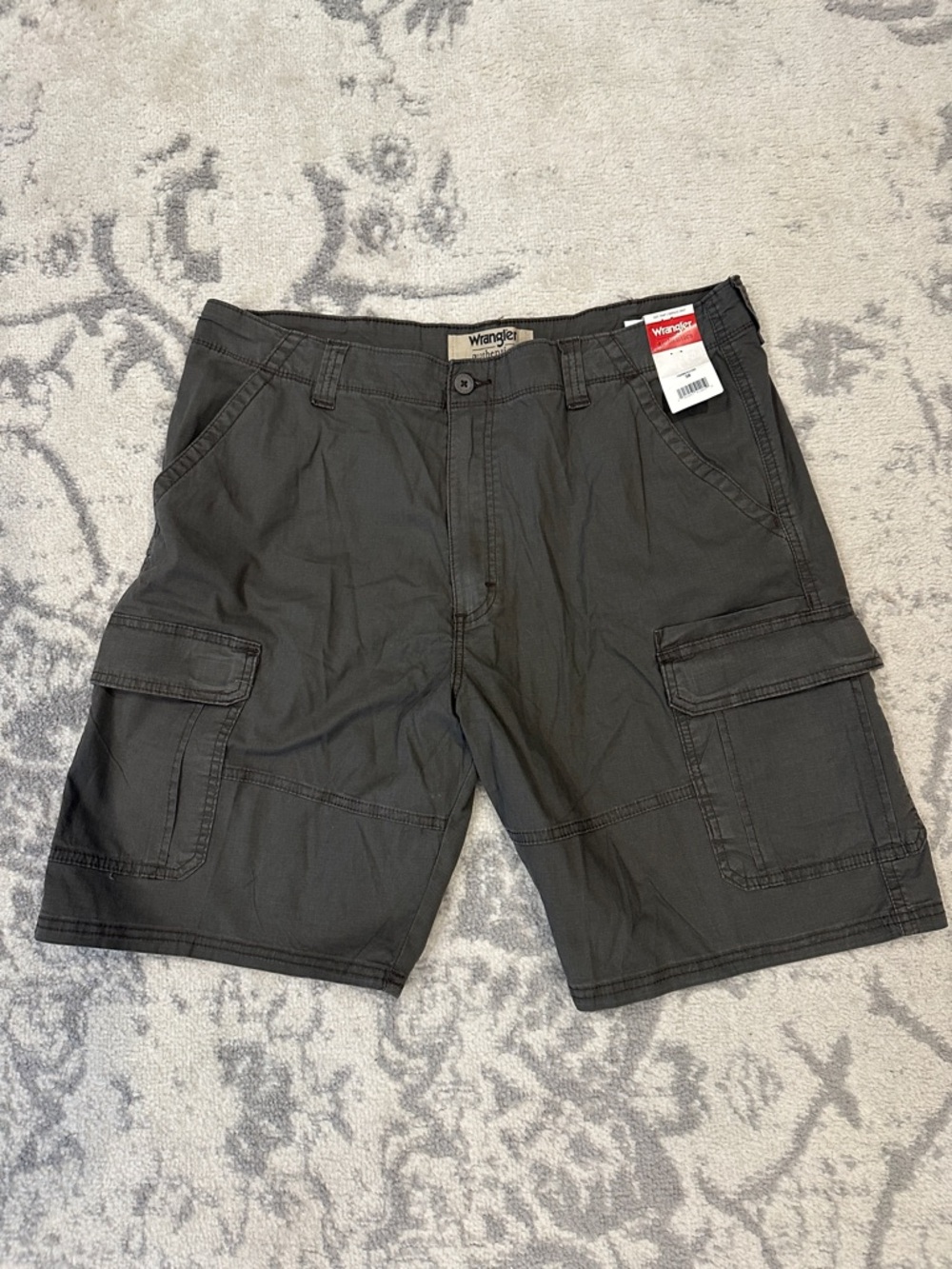 Wrangler Men's Cargo Shorts - Charcoal Gray NWT